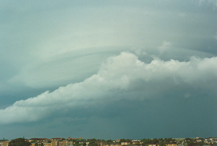 cumulonimbus thunderstorm_base : Coogee, NSW   20 January 1990