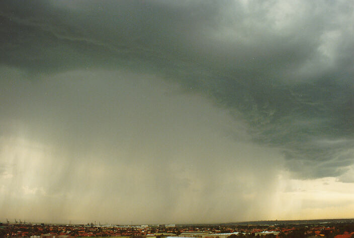 cumulonimbus thunderstorm_base : Coogee, NSW   20 January 1991