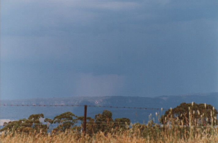 raincascade precipitation_cascade : Lithgow, NSW   13 December 1998