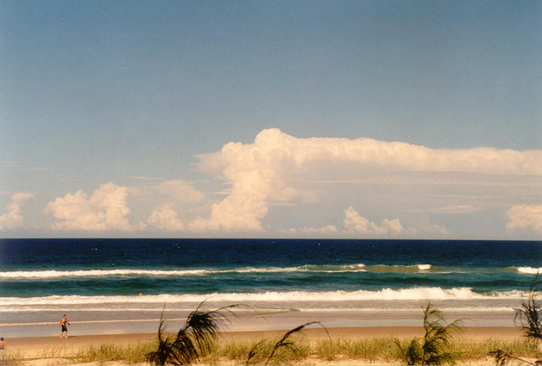 overshoot overshooting_top : Gold Coast, QLD   22 March 2003