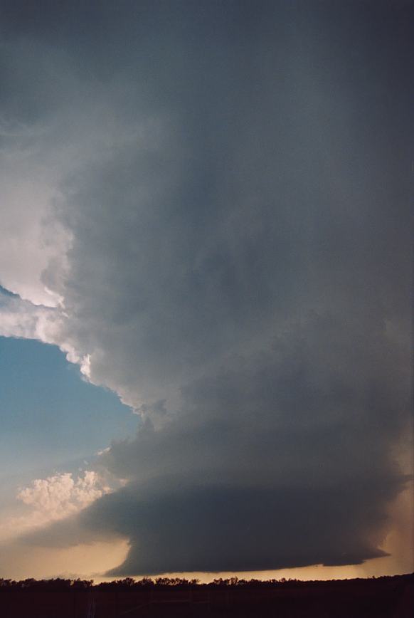 updraft thunderstorm_updrafts : near Newcastle, Texas, USA   12 June 2003