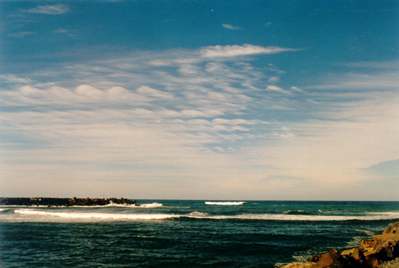 halosundog halo_sundog_crepuscular_rays : Ballina, NSW   30 May 2004