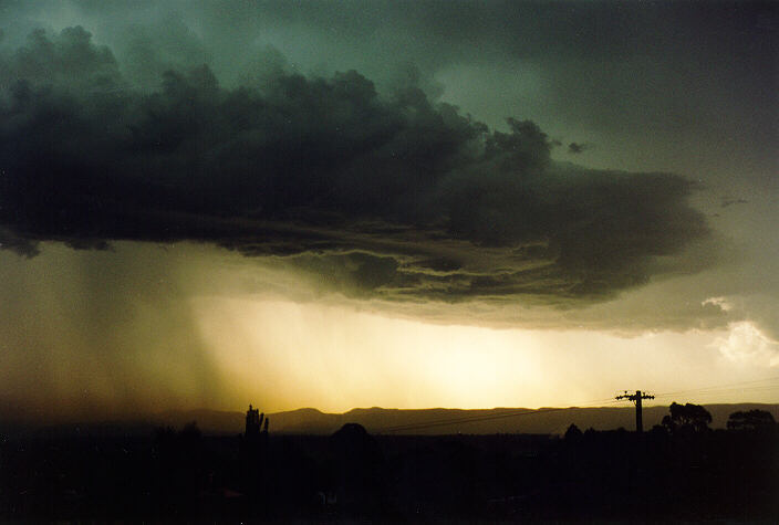 cumulonimbus thunderstorm_base : Riverstone, NSW   19 November 1993