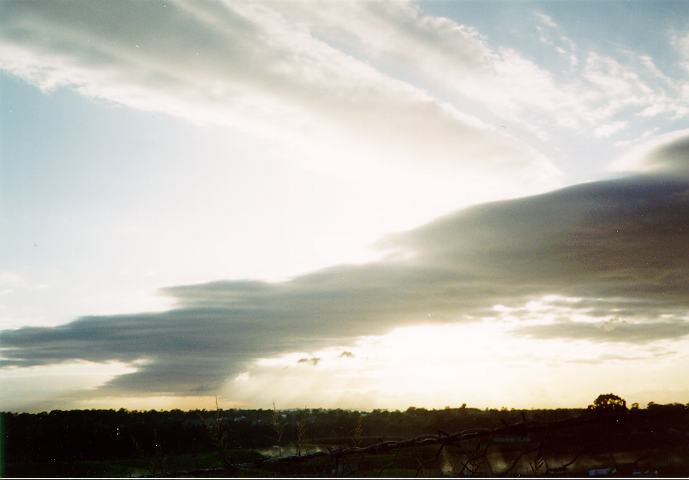 altocumulus altocumulus_cloud : Schofields, NSW   31 January 1995