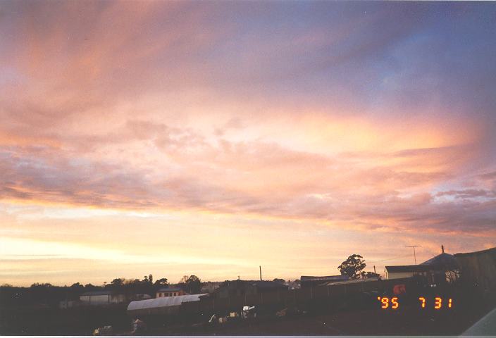 altocumulus altocumulus_cloud : Schofields, NSW   31 July 1995