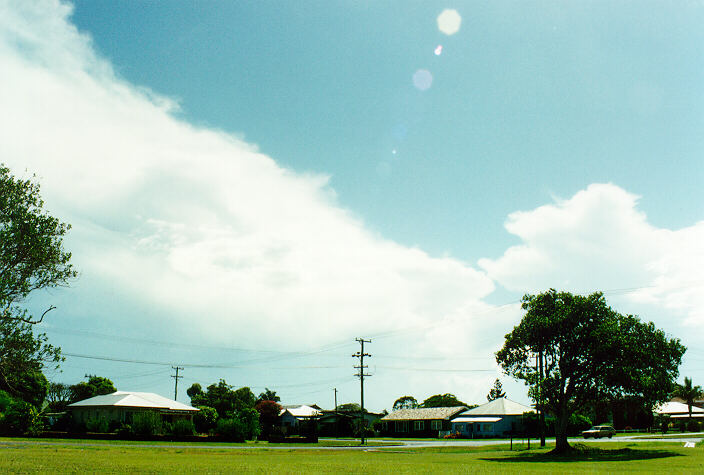 anvil thunderstorm_anvils : Ballina, NSW   28 December 1995