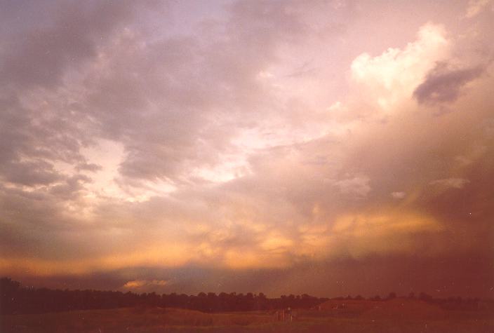 altocumulus altocumulus_cloud : Schofields, NSW   11 April 1996