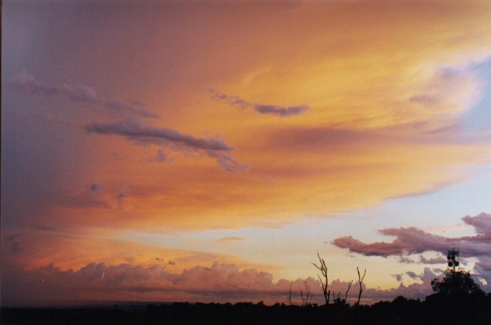 anvil thunderstorm_anvils : Horsley Park, NSW   13 November 1998
