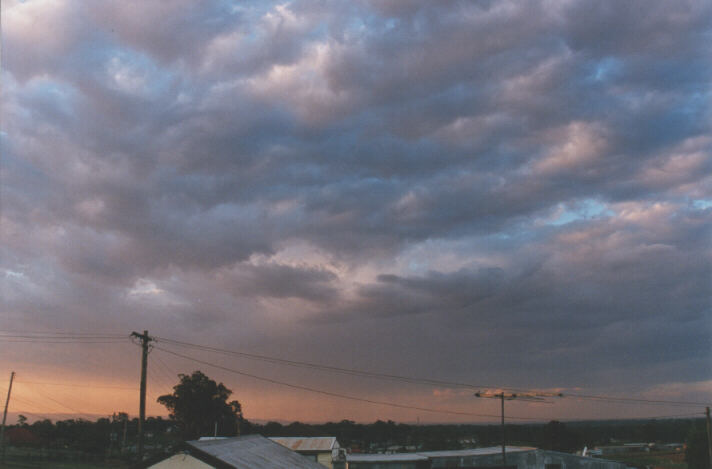 altocumulus altocumulus_cloud : Schofields, NSW   22 November 1998