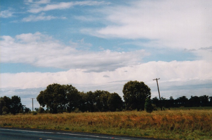 thunderstorm cumulonimbus_incus : Dubbo, NSW   23 October 1999