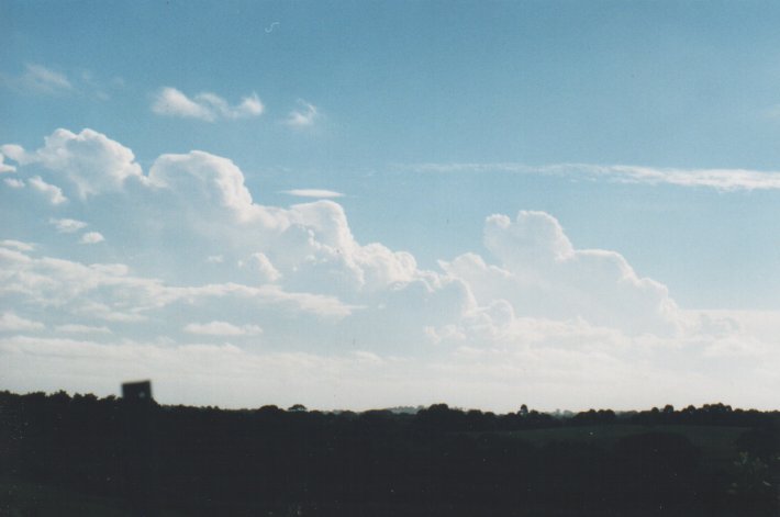 pileus pileus_cap_cloud : near Ballina, NSW   30 December 1999