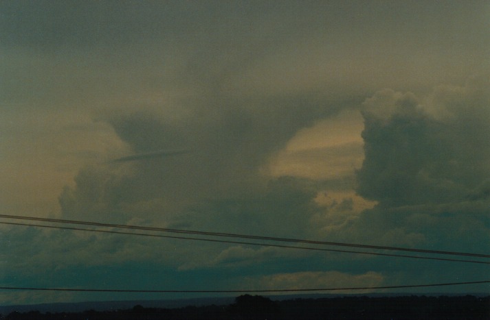 thunderstorm cumulonimbus_incus : Schofields, NSW   16 April 2000