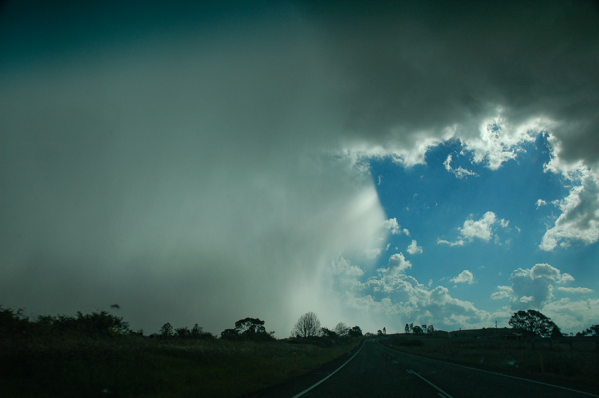 raincascade precipitation_cascade : McKees Hill, NSW   4 April 2006