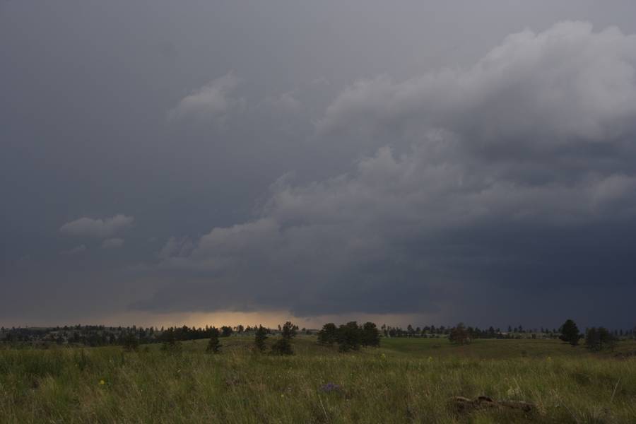 cumulonimbus thunderstorm_base : S of Roundup, Montana, USA   19 May 2007